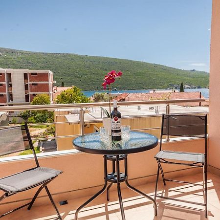 Apartments Ruzmarin Herceg Novi Exterior foto
